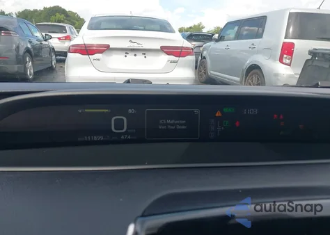 2018 Toyota Prius Two из США, поврежденный, VIN JTDKBRFU5J3589497